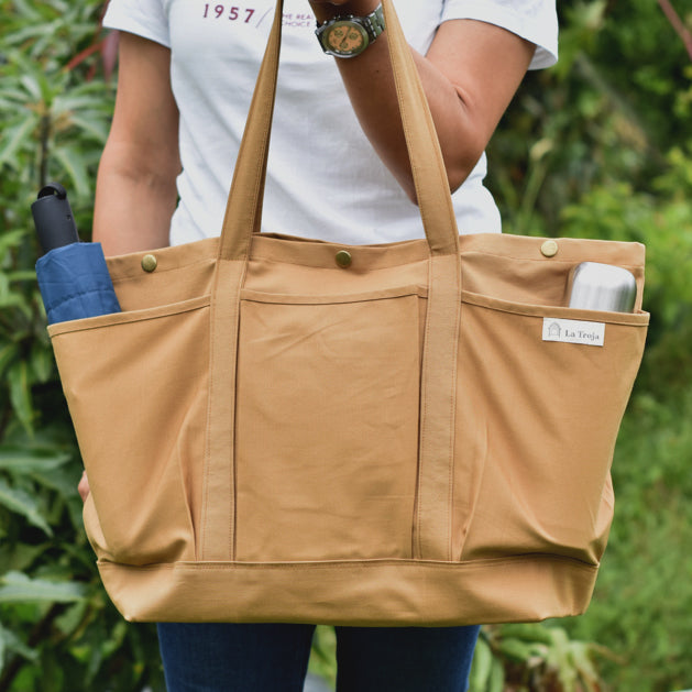 Tote bag