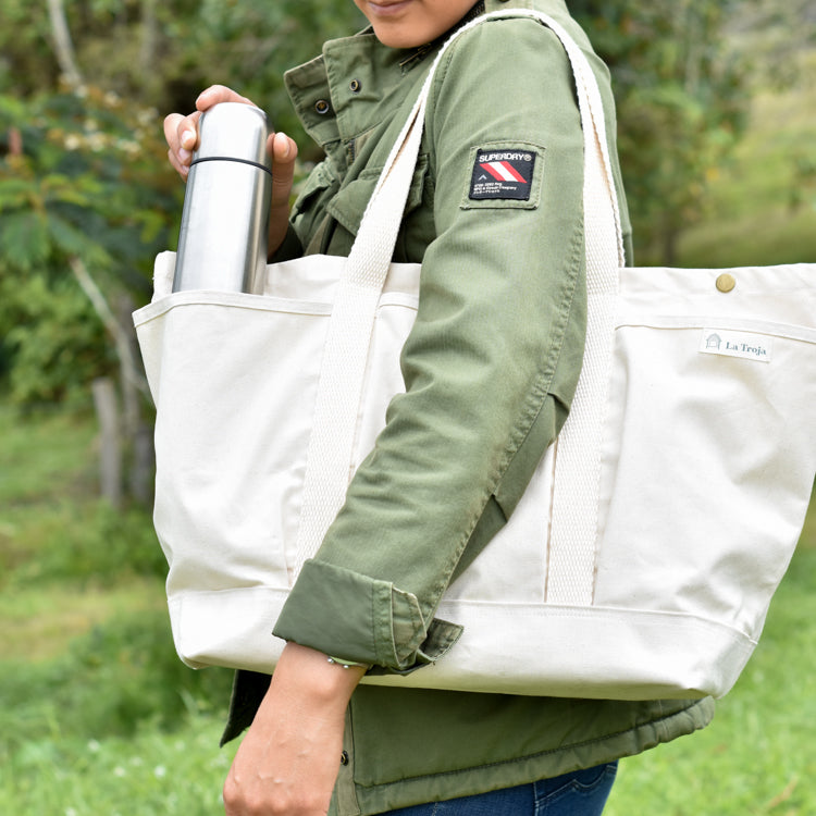 Tote bag