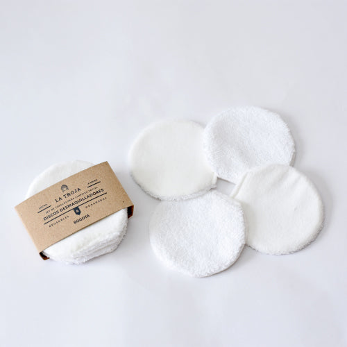 Convierte tu rutina de belleza en un acto de cuidado ambiental con nuestro set de pads desmaquillantes eco-conscientes