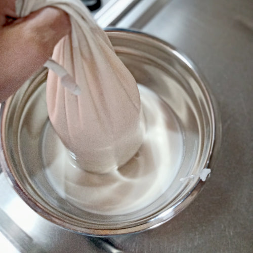 6 sugerencias esenciales para preparar leche de almendras en casa