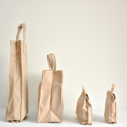 Bolsa ecológica kraft: Alternativa consciente para reducir el uso de bolsas de plástico